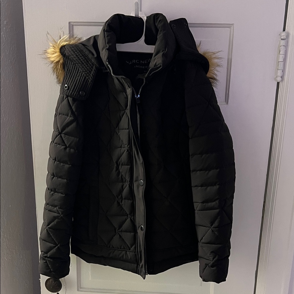 Marc New York Black Quilted Down Jacket with Faux Fur Trim